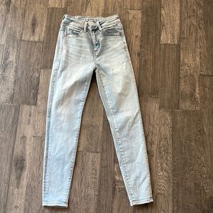 American Eagle High Rise Skinny Jeans